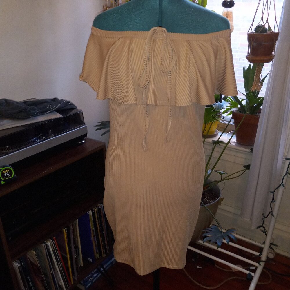 Off-the-shoulder Bodycon Dress
